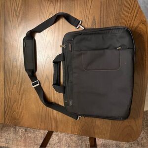 Briggs and Riley Verb Verb Max Slim Briefcase